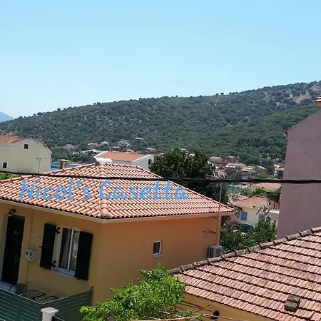 Nicol's Casetta * Agia Efimia